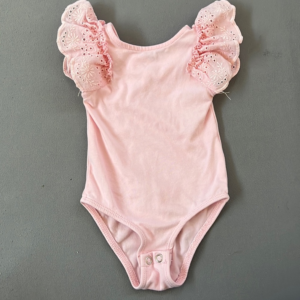 NWOT Zara Pink Eyelet Top Size 3-6 Months!